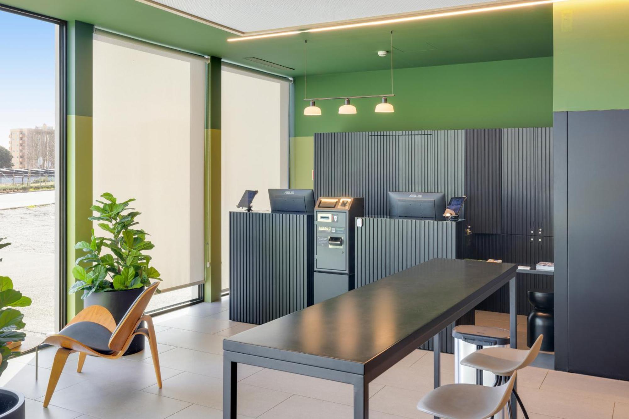 B&B Hotel Famalicao Vila Nova de Famalicão エクステリア 写真
